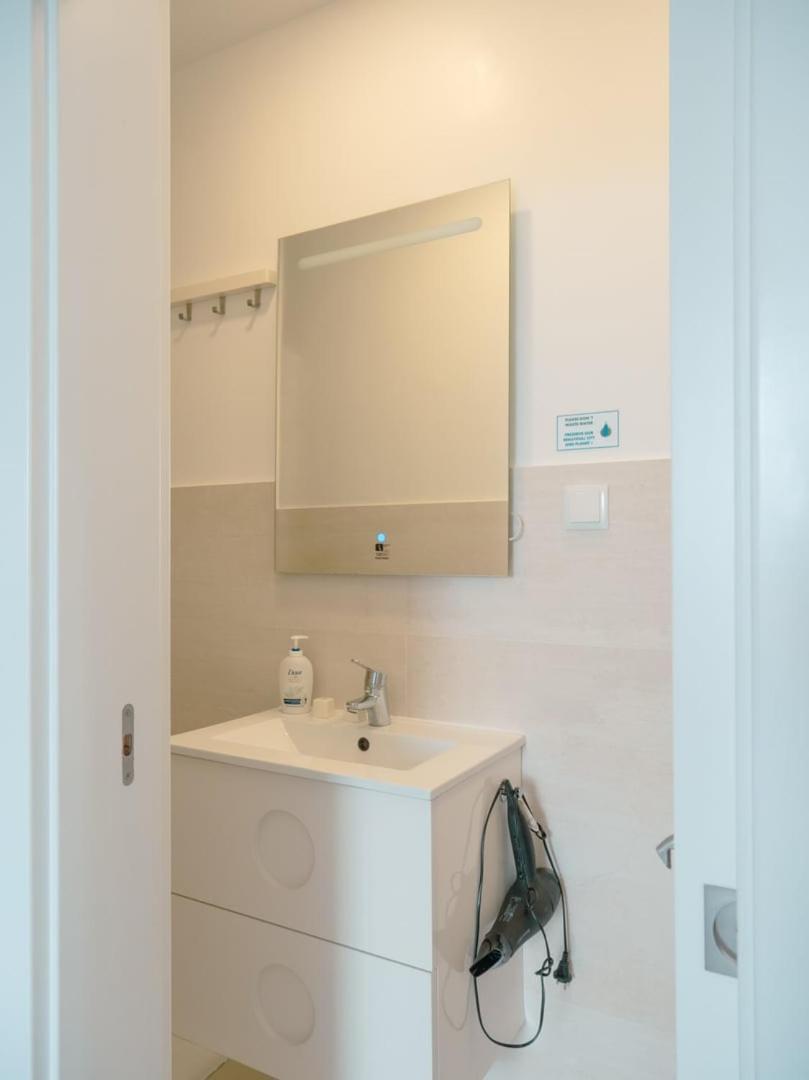 Charming 2br Steps From Castelo De S. Jorge | By Airnest Apartamento
