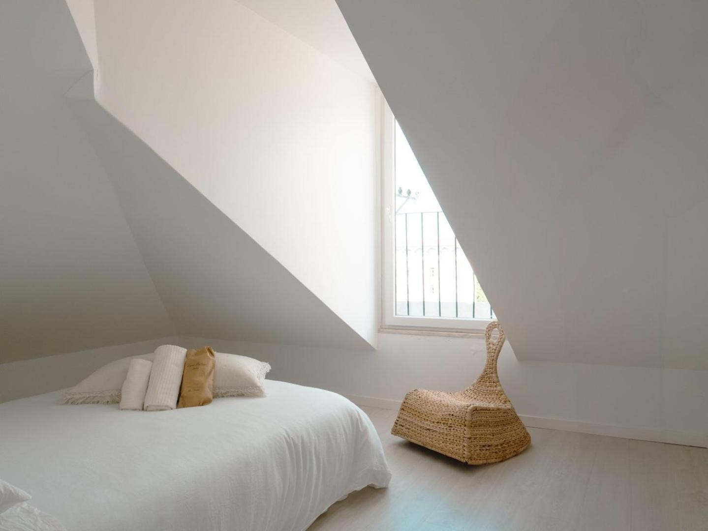 Apartamento Charming 2br Steps From Castelo De S. Jorge | By Airnest *