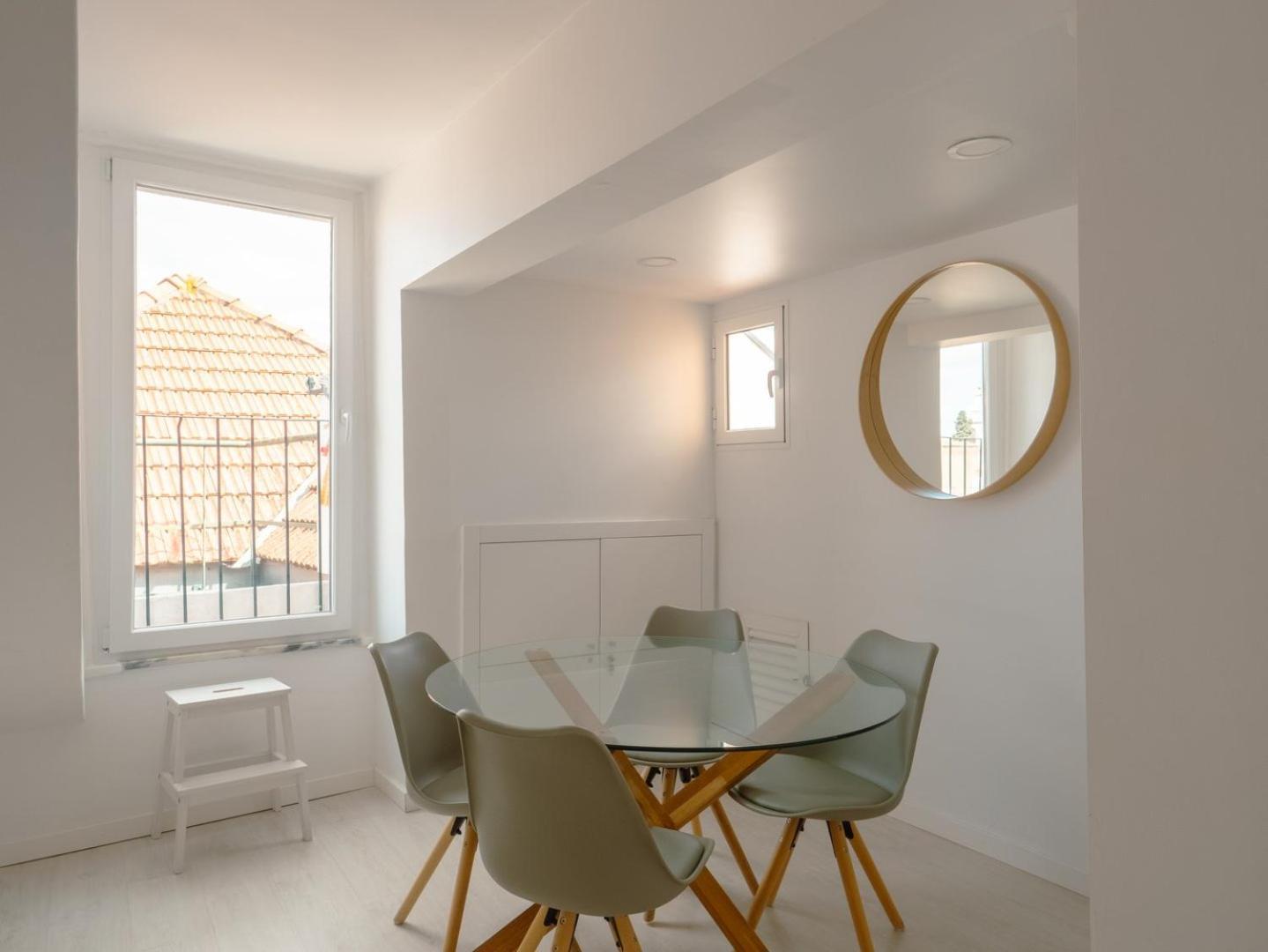 Charming 2br Steps From Castelo De S. Jorge | By Airnest *