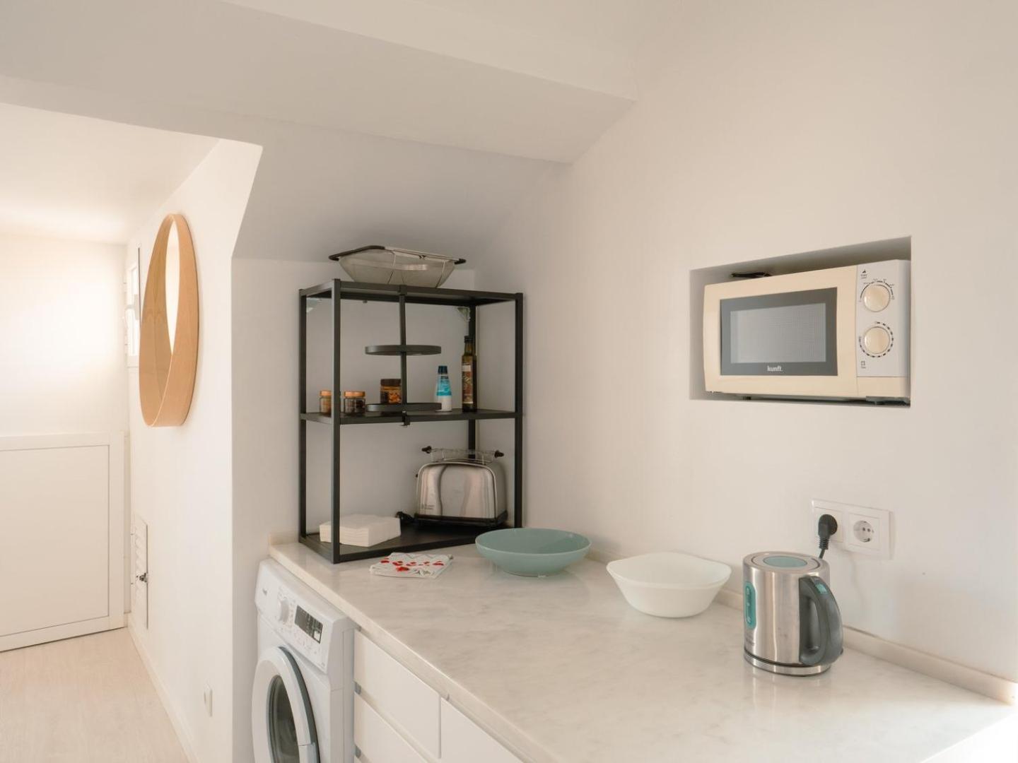 Charming 2br Steps From Castelo De S. Jorge | By Airnest * Lisboa
