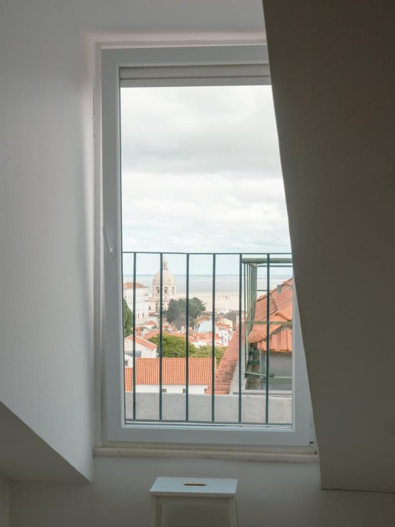 Charming 2br Steps From Castelo De S. Jorge | By Airnest Apartamento *